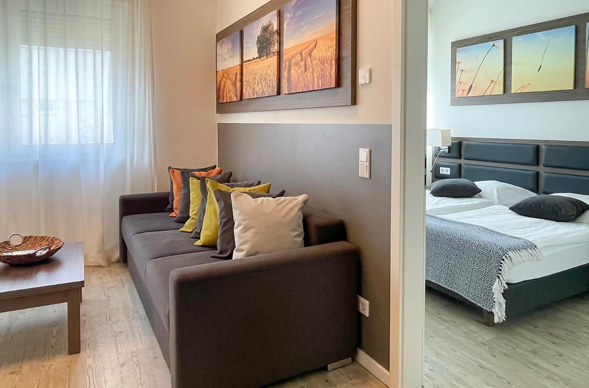 Prima Inn Ferienwohnungen Seetor Residenz Neuruppin Luaran gambar