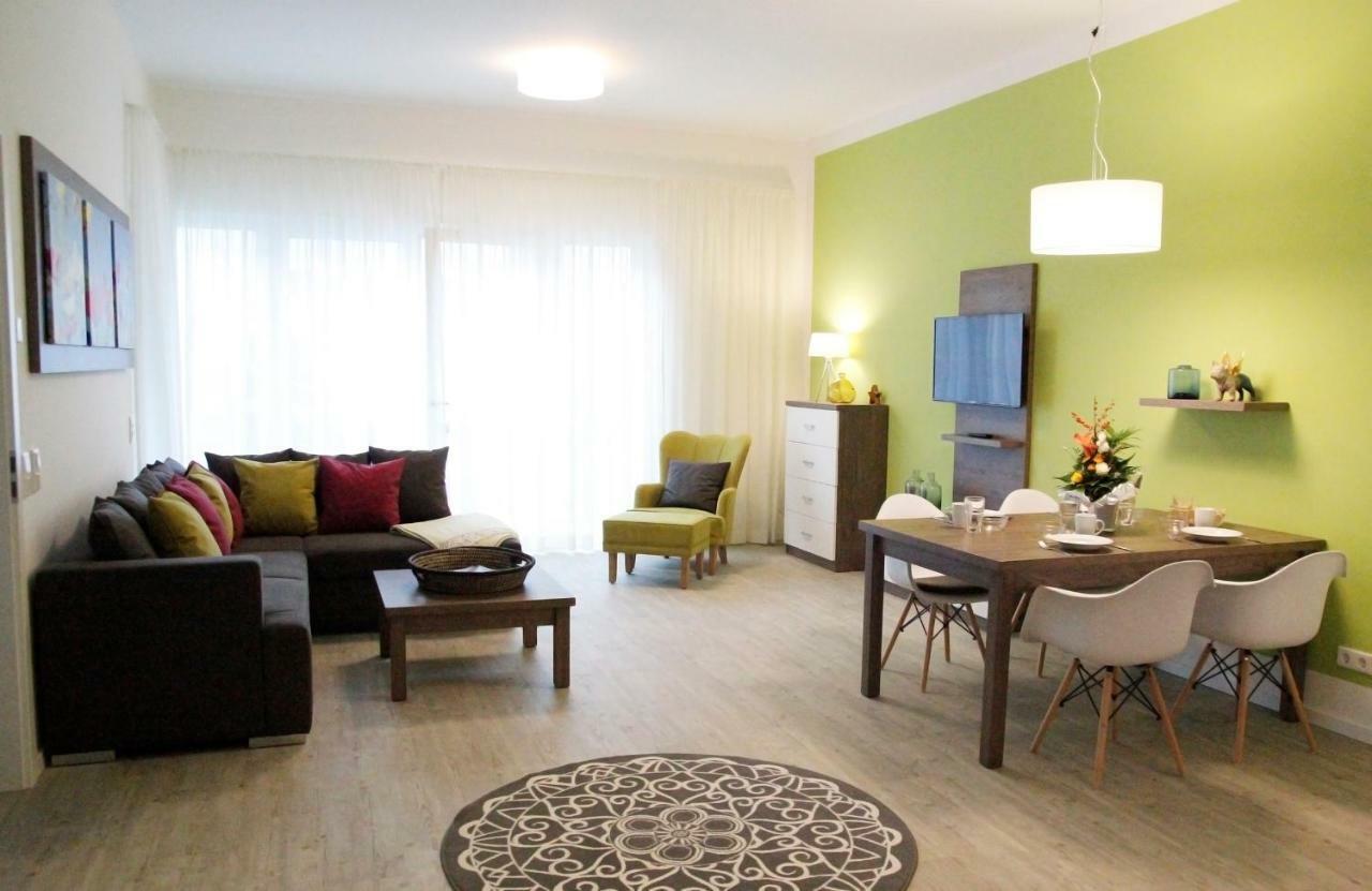 Prima Inn Ferienwohnungen Seetor Residenz Neuruppin Luaran gambar